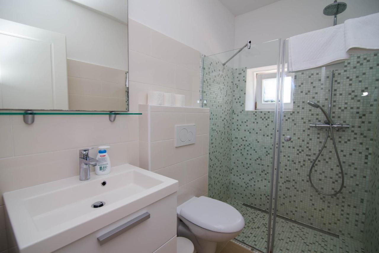 Villa Rialto Veli Losinj Exterior photo