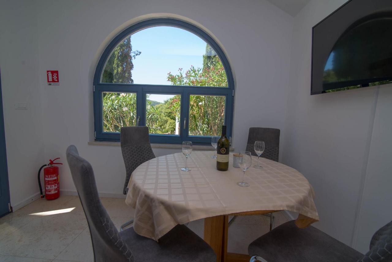 Villa Rialto Veli Losinj Exterior photo